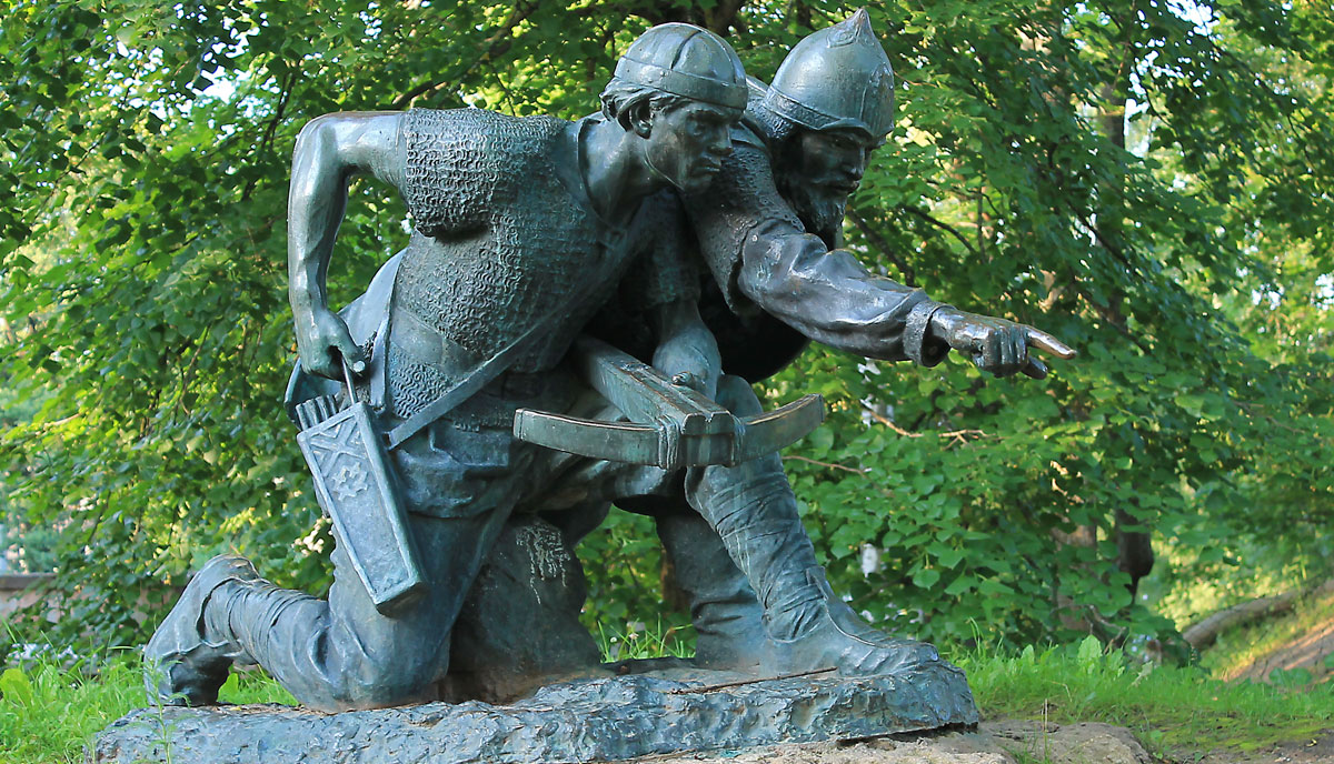 Vjachko and Meelis in defense of Tartu