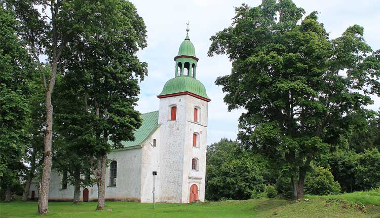 церковь каркси