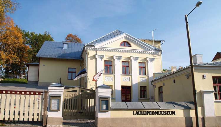 laulupeomuuseum tartu linnas