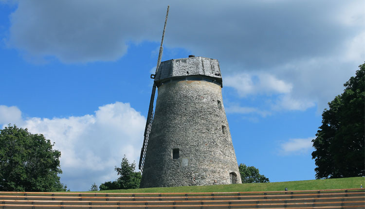 ветряная мельница в раквере