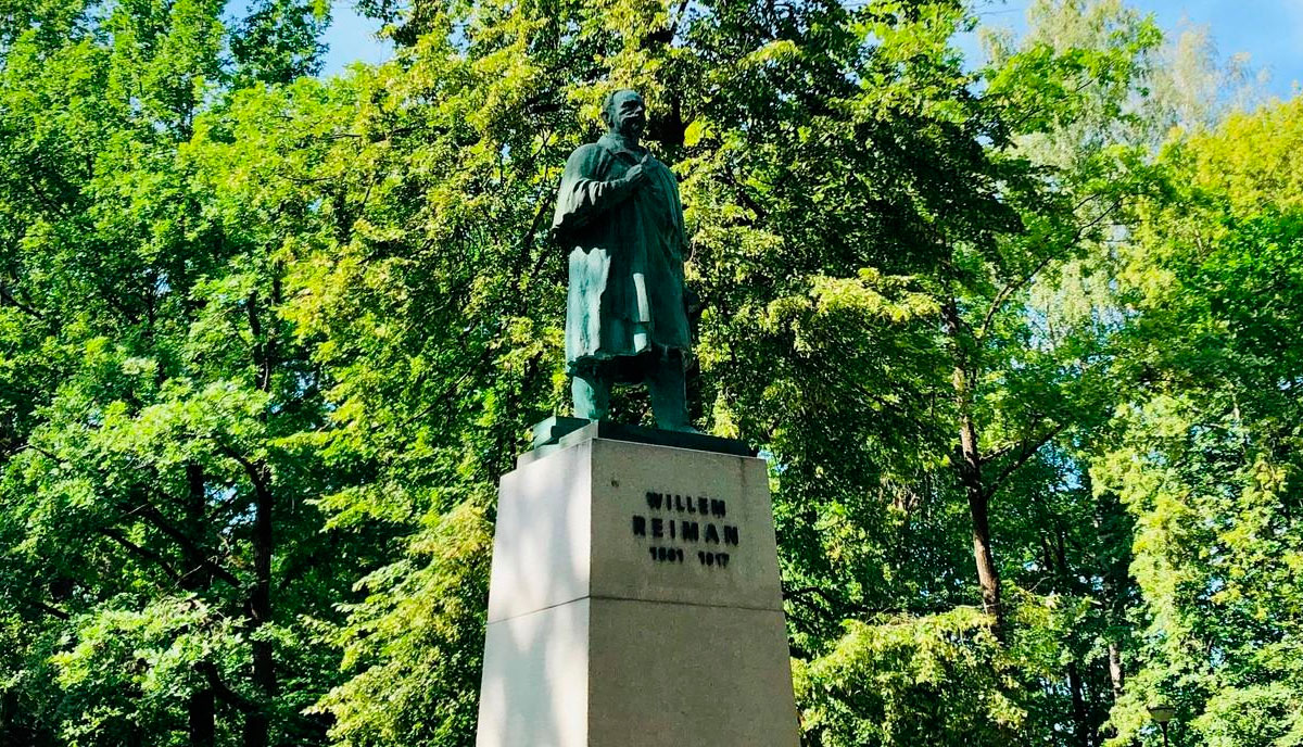 villem reimani monument tartu